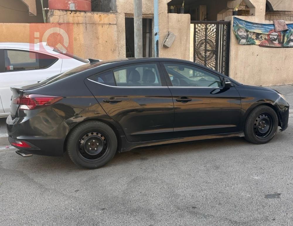 هيونداي النترا